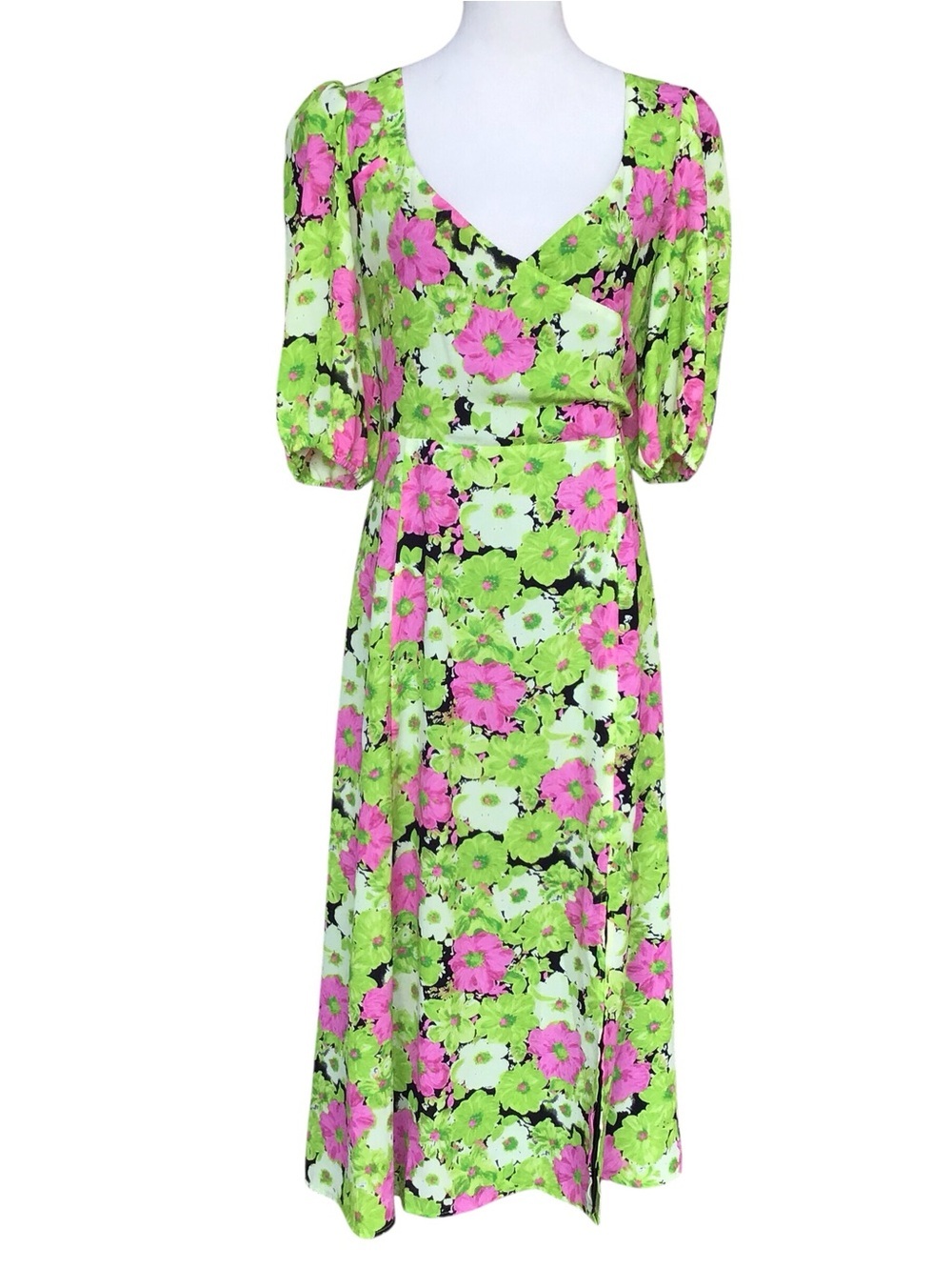 Wayf Green & Pink Floral Half Sleeve Midi Dress